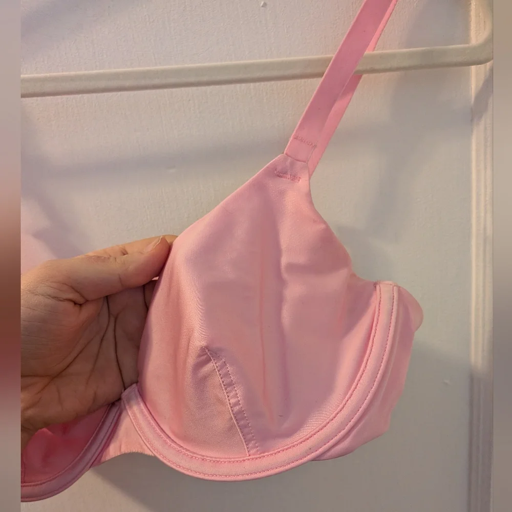 CUUP Pink Satin Plunge Bra - 34C